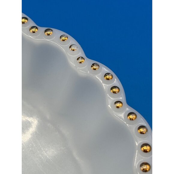 Elegant White Gold Trimmed Decorative Serving Platter With Scalloped Edge - Picture 5 of 5